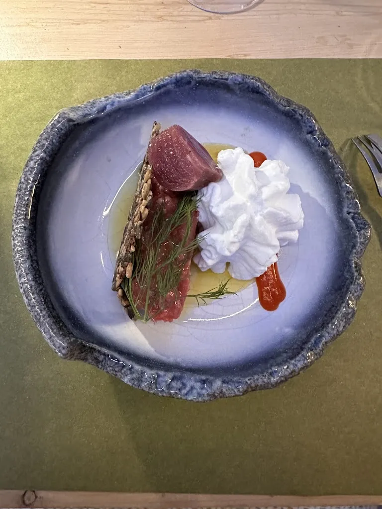 Sebastian Bugal_Contemporaneo Villa Parri_Campo Tizzoro_review