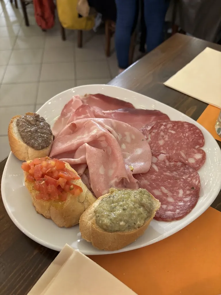 Filippo_Ristorante Lago Lo Specchio_Campo Tizzoro_review