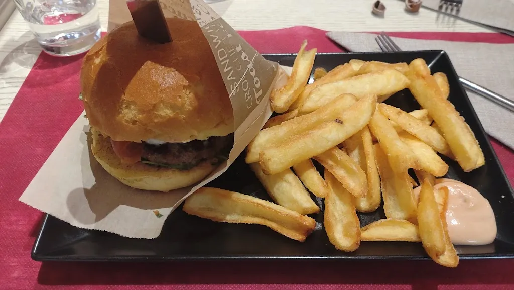 Initaly Bistrot_Campo Tizzoro_slider_image_2