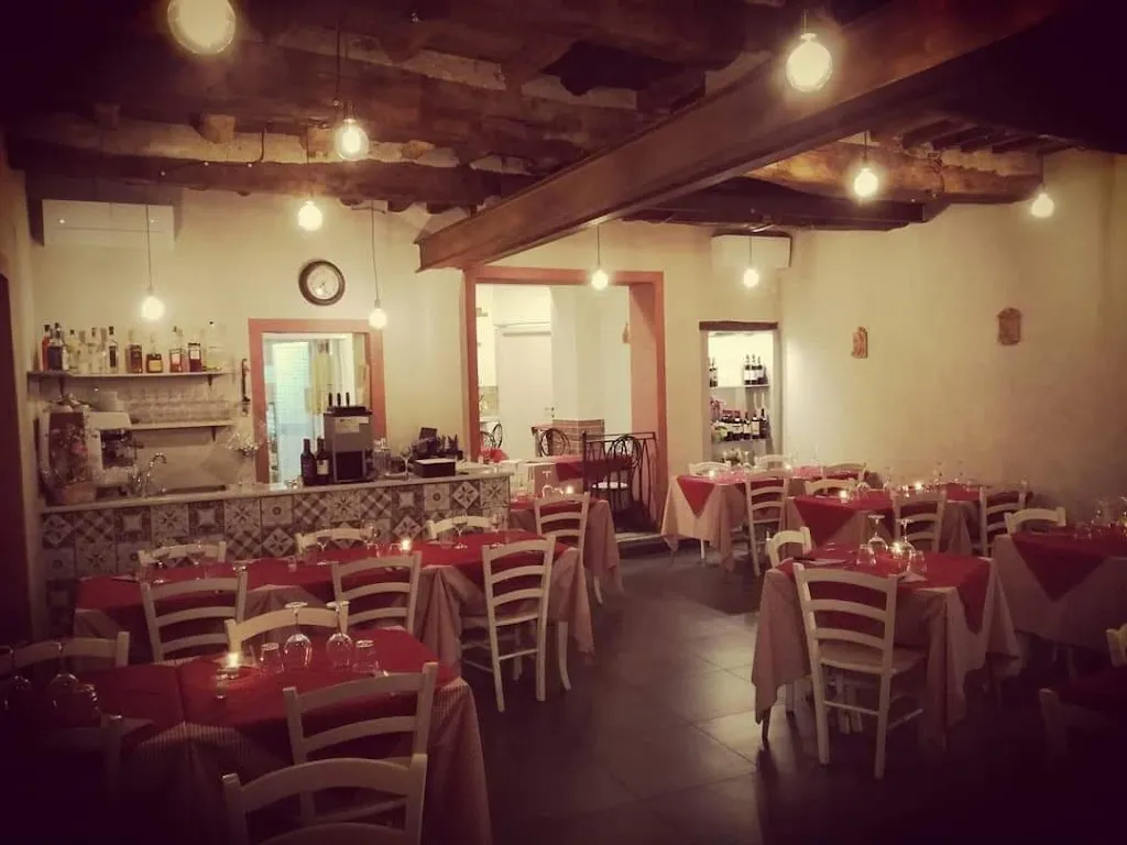 Trattoria da Marchino restaurant in Camaiore