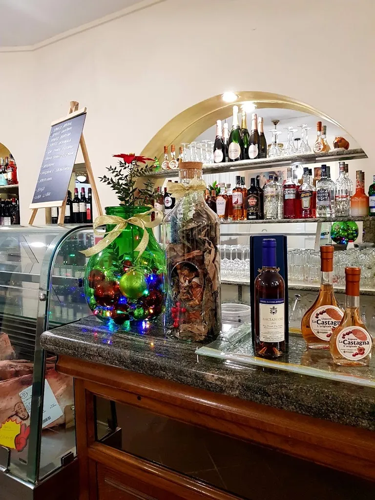 Ristorante e Pizza La Tana Del Gusto restaurant in Camaiore
