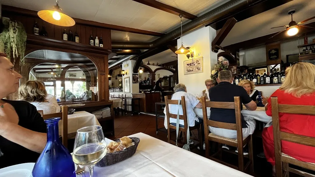 Ristorante Pizzeria La Cantina da Bruno_Camaiore_slider_image_2