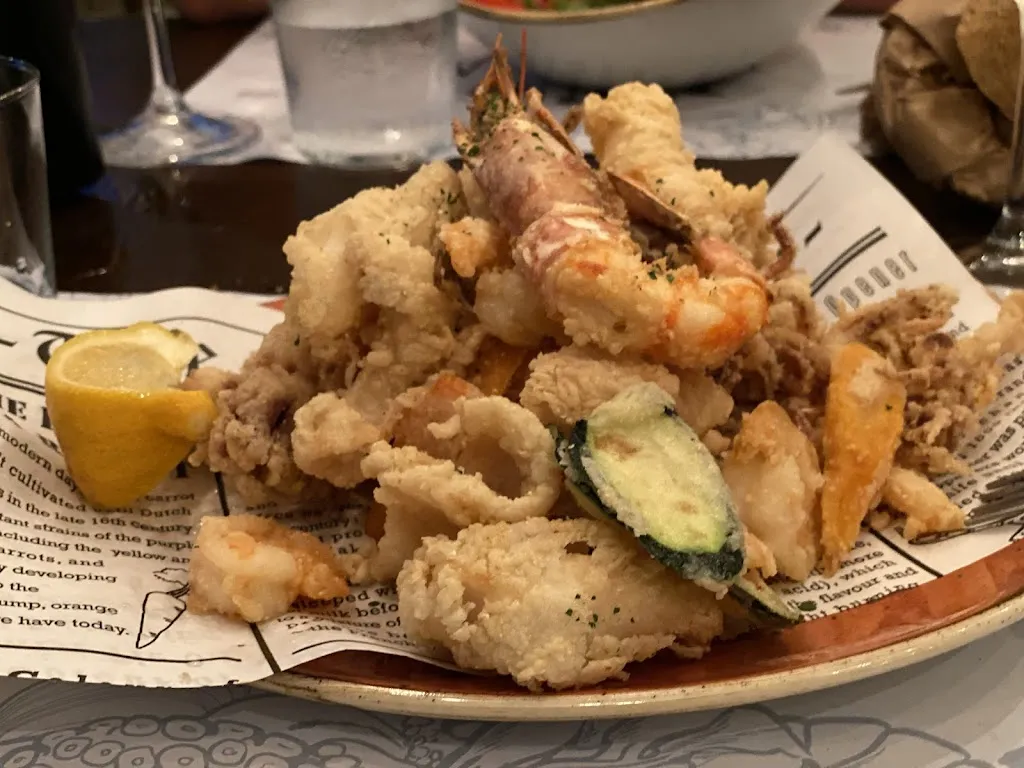 Kosi Fath_Delisca_Camaiore_review