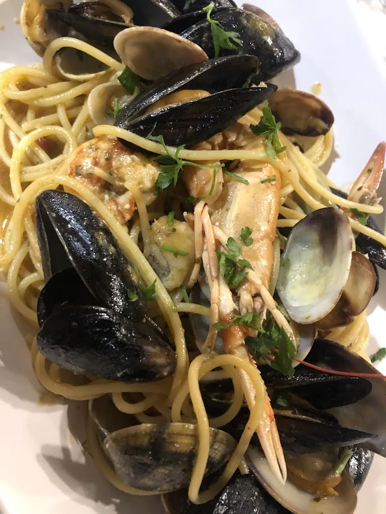 Bas Lijten_La Cantina del Mare_Campo nell'Elba_review