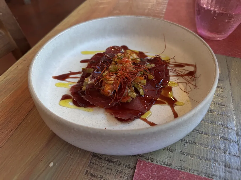 Henrik Gonder_Cacio e Vino di Galvani Laura_Campo nell'Elba_recensione