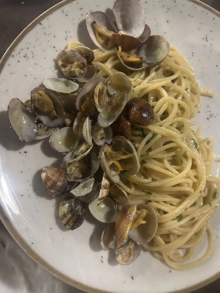 Ristorante Pizzeria Caffè dell'Elba Art_Campo nell'Elba_slider_image_3