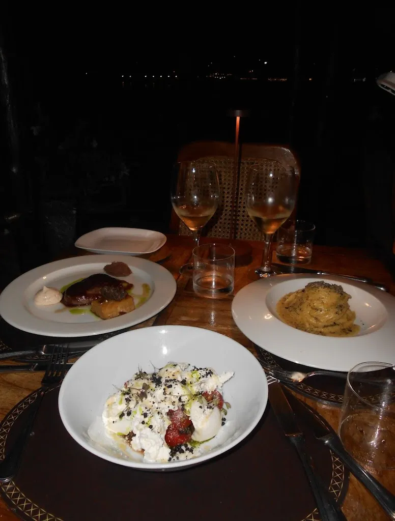 Ashley Wilhardt_Ristorante La Lucciola_Campo nell'Elba_review