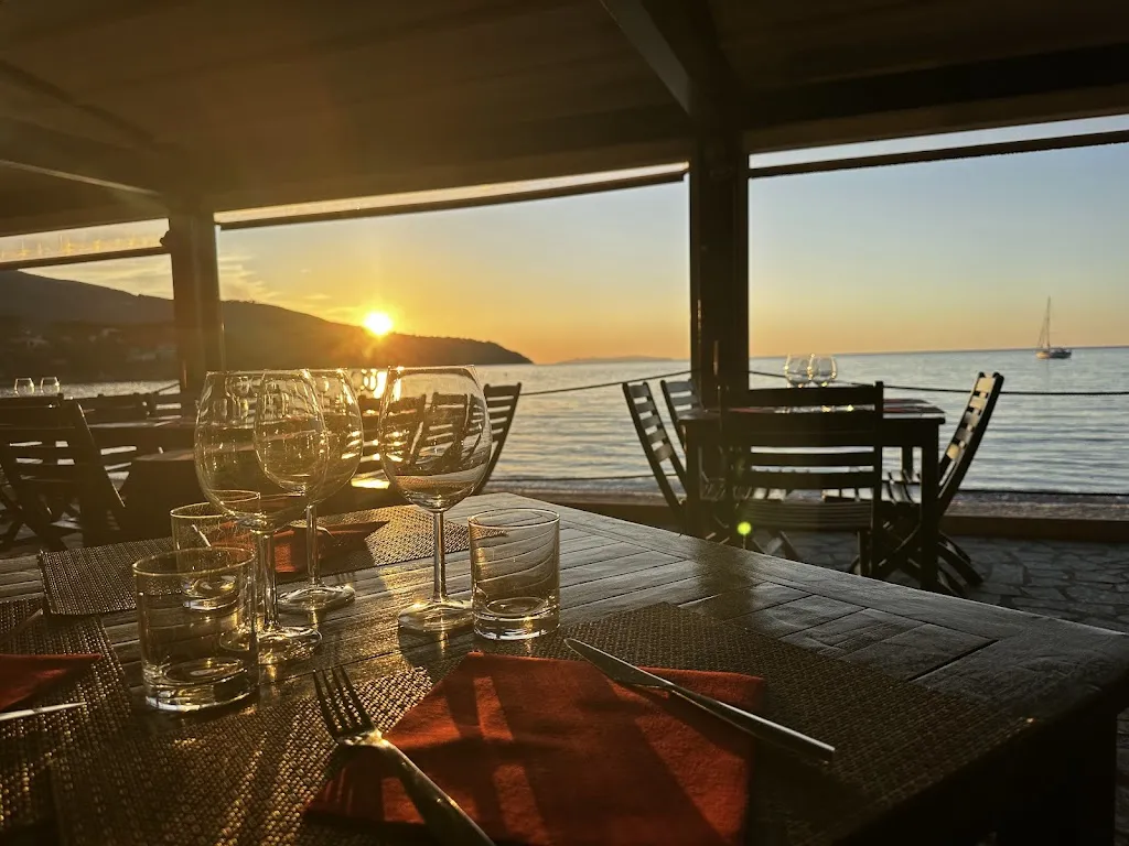 Tahiti restaurant in Campo nell'Elba