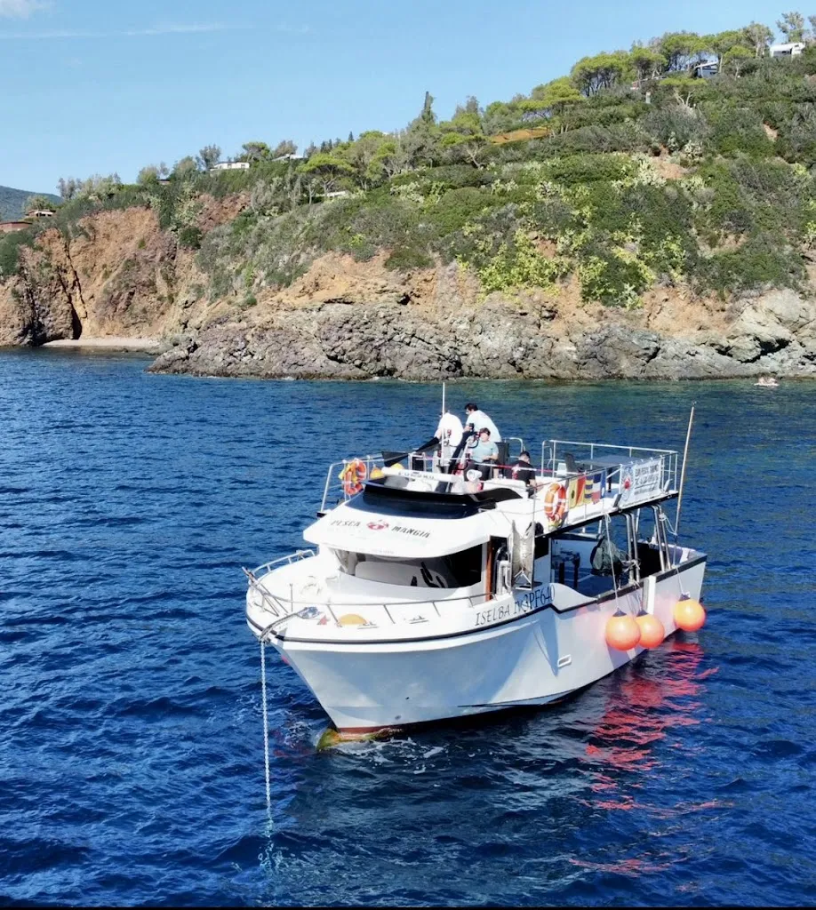 Elba Pesca turismo_Campo nell'Elba_slider_image_1