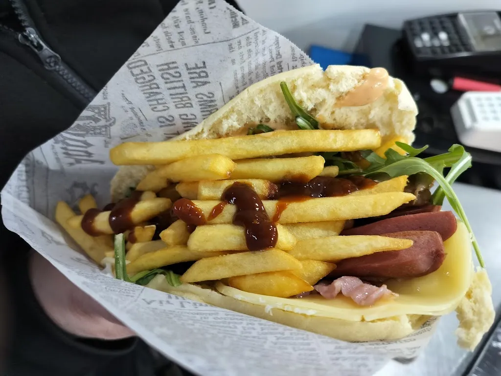 L'Ozio street food restaurant in Melissano