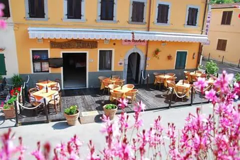 Hotel La Rosa - Ristorante Pizzeria L'Ottavo restaurant in Campo nell'Elba