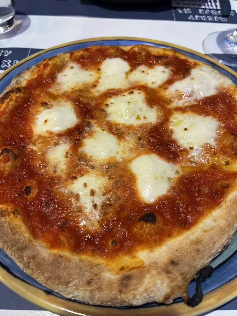 Gregory Brown_Ristorante Pizzeria Al Civico 16_Campo nell'Elba_recensione