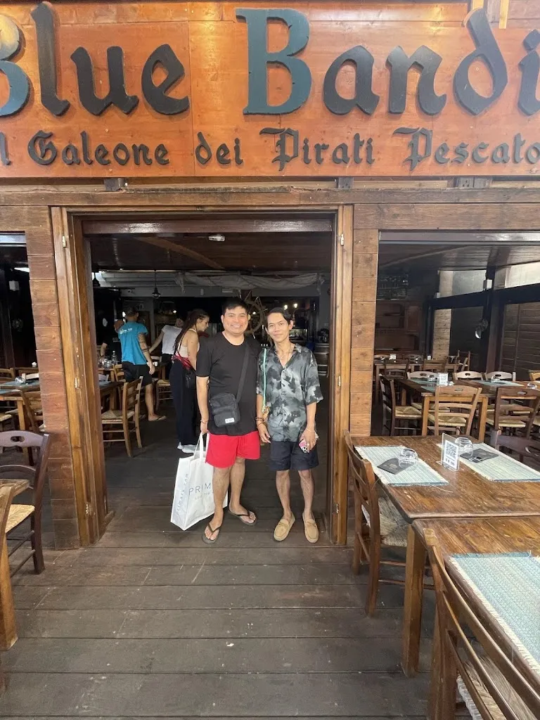 Neil Nagano Nishiyama_Blue Bandit_Campo nell'Elba_review