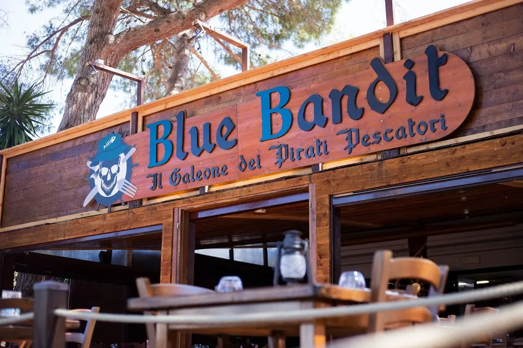 Blue Bandit_Campo nell'Elba_slider_image_3