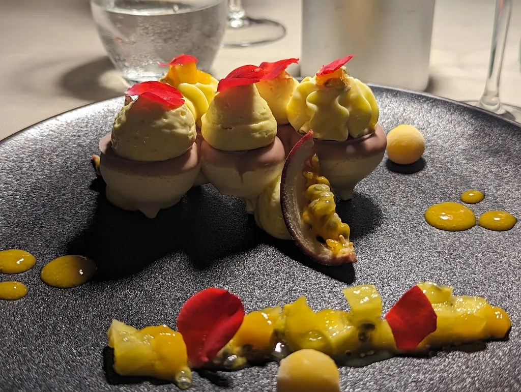 La Capannina Mediterranean Gourmet restaurant On The Beach_Campo nell'Elba_slider_image_2