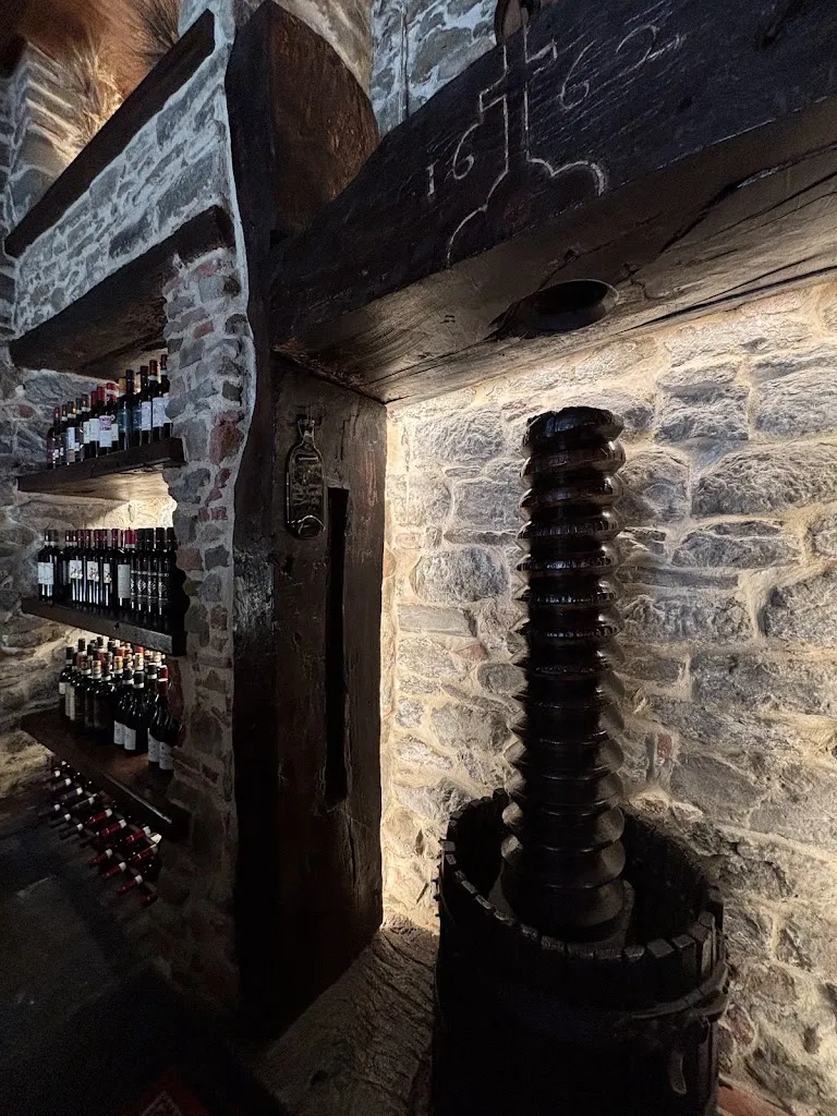 T. Cheney_La Bucaccia - Da Romano_Camucia-Monsigliolo_review