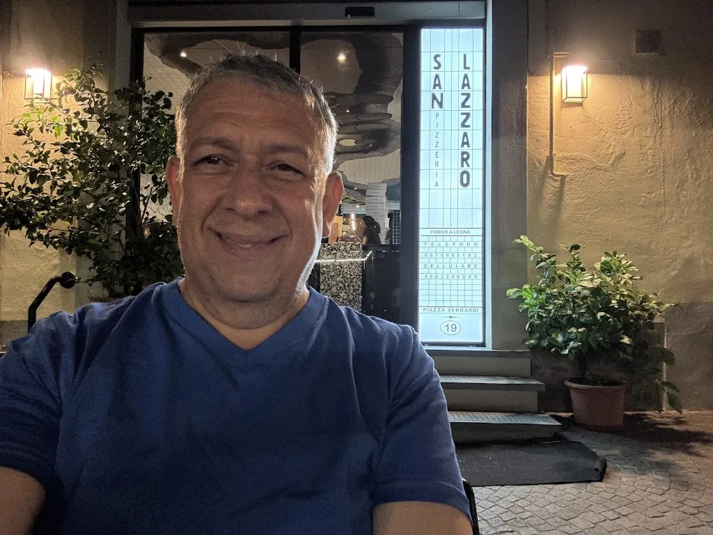 TomyV Rosales_Pizzeria San Lazzaro_Camucia-Monsigliolo_recensione