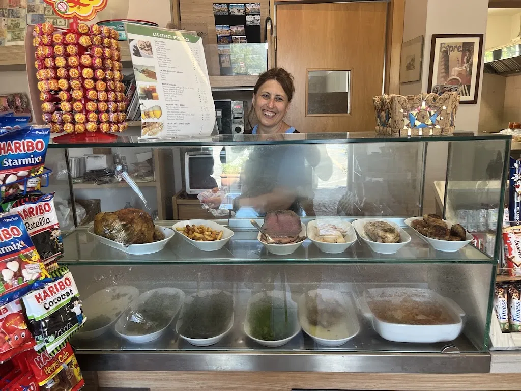 Ben Neild_Bar La Stazione_Camucia-Monsigliolo_review