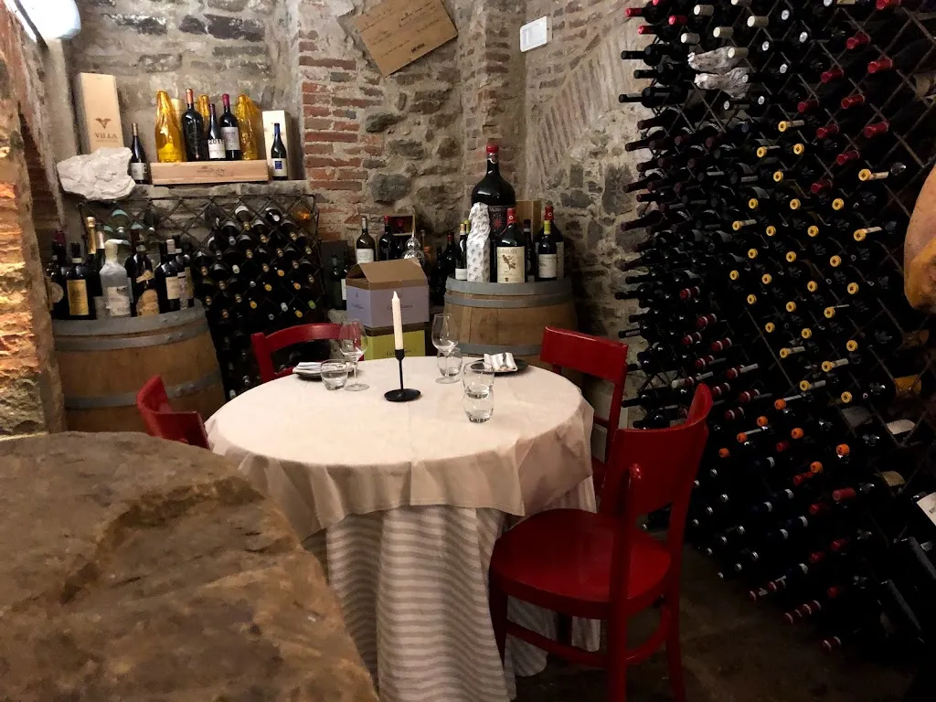 ADDÌ Braceria restaurant in Camucia-Monsigliolo