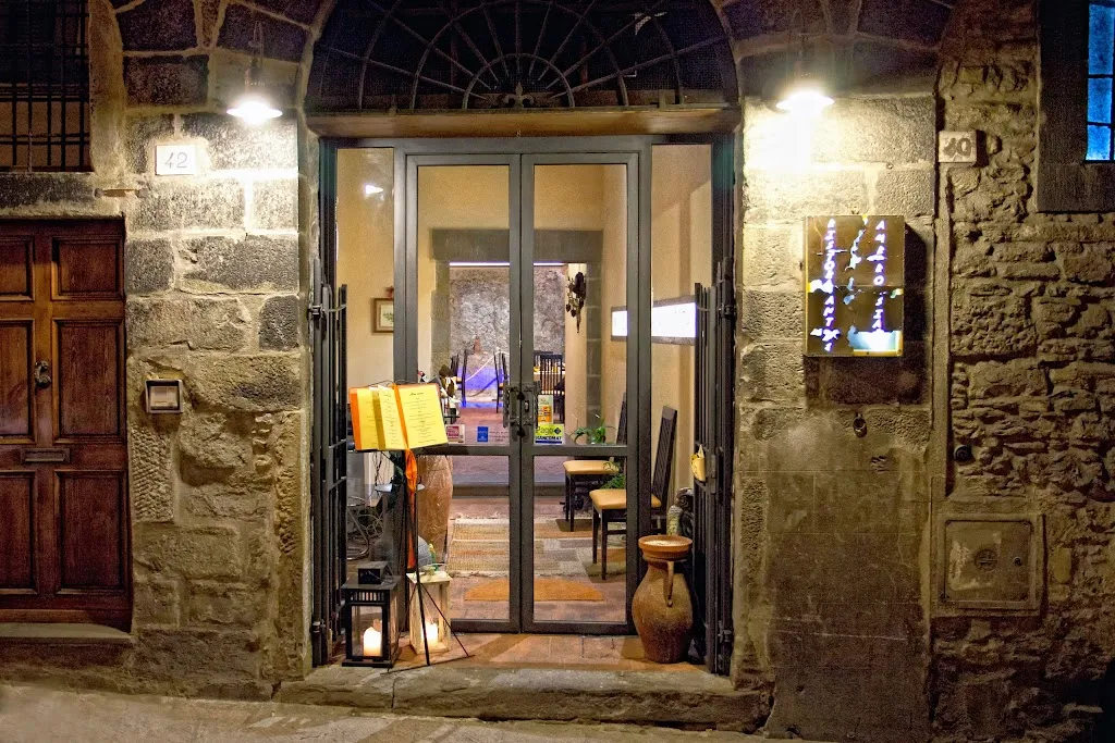 Ambrosia restaurant in Camucia-Monsigliolo