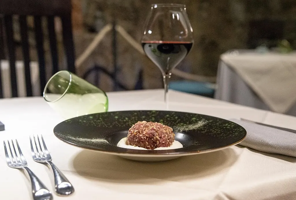 Ambrosia_Camucia-Monsigliolo_slider_image_3