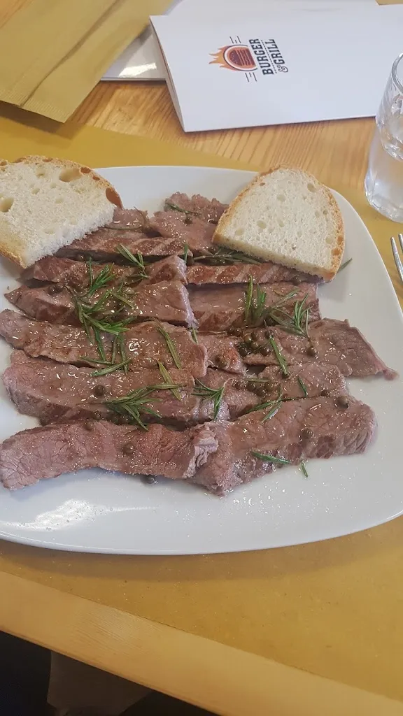 Menu_Burger Grill_Camucia-Monsigliolo_image_7