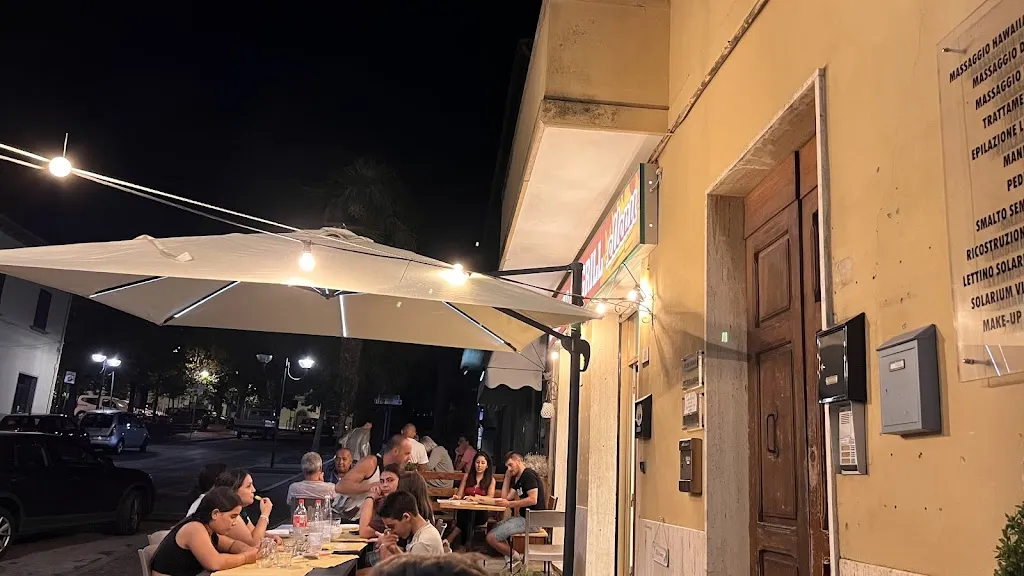 Nakarin P._Burger Grill_Camucia-Monsigliolo_review