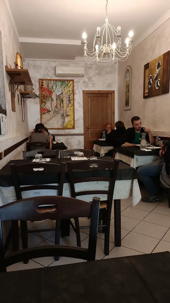 Pizzeria Rosticceria Passaparola restaurant in Cantagrillo-Casalguidi