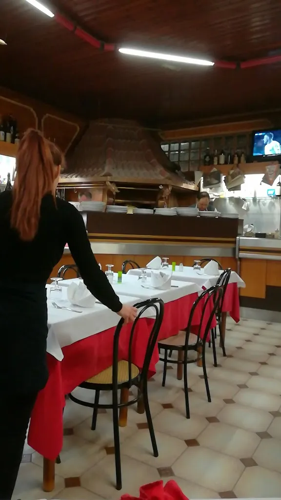 La Perla Pizza Restaurant_Cantagrillo-Casalguidi_slider_image_2