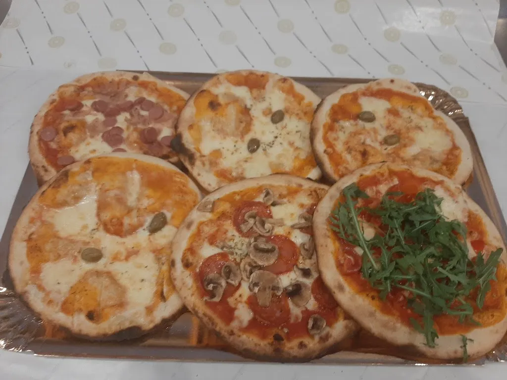 Menu_Pizzeria Arcobaleno_Melissano_image_6