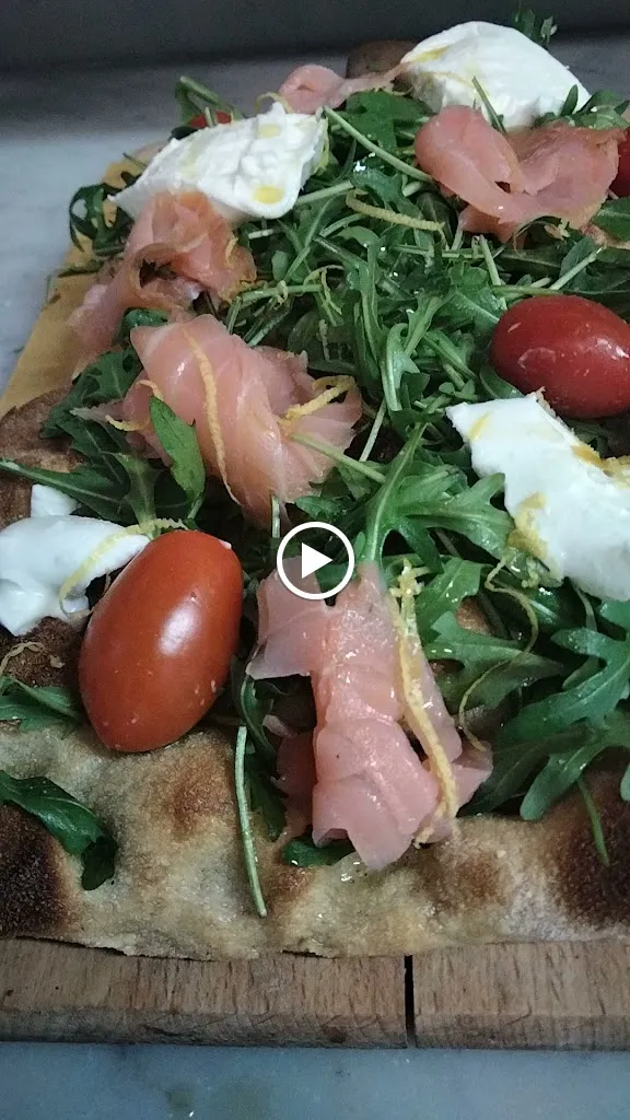 Pizzeria-Pinseria La bella Roma_Capannoli_slider_image_2