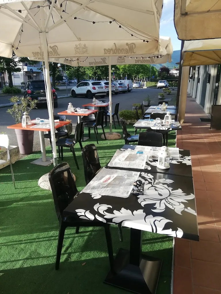 Pizzeria Roberto Dini restaurant in Capolona