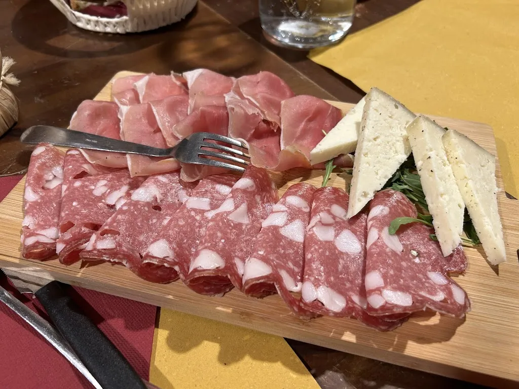 Osteria Canapino_Capannori_slider_image_2