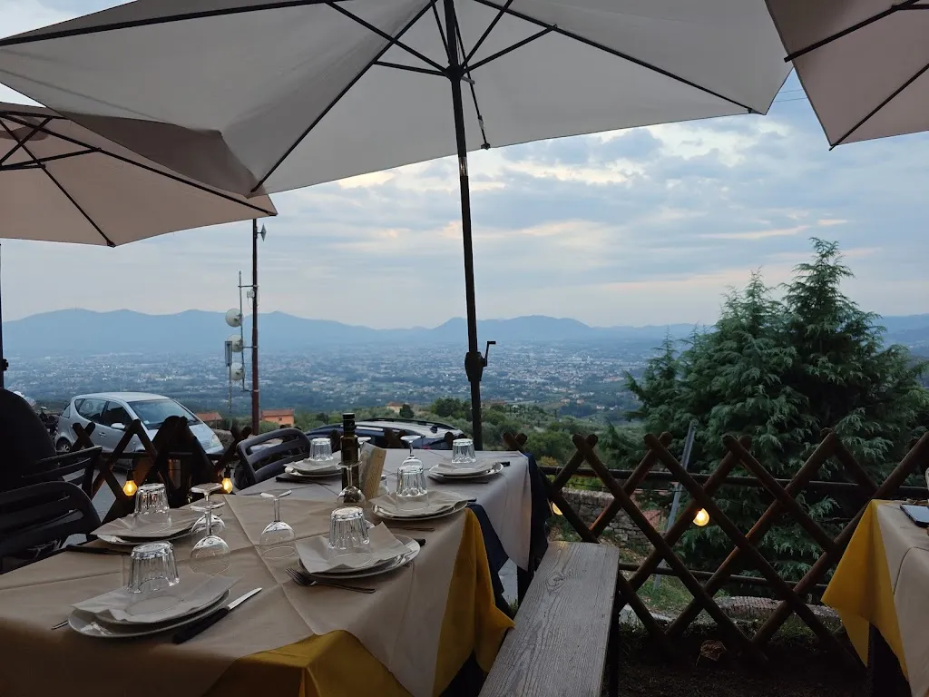 Osteria di Valgiano_Capannori_slider_image_1