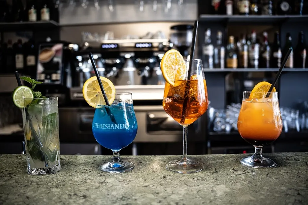 La Balena - Ristorante Pizzeria di Pesce Lucca_Capannori_slider_image_2