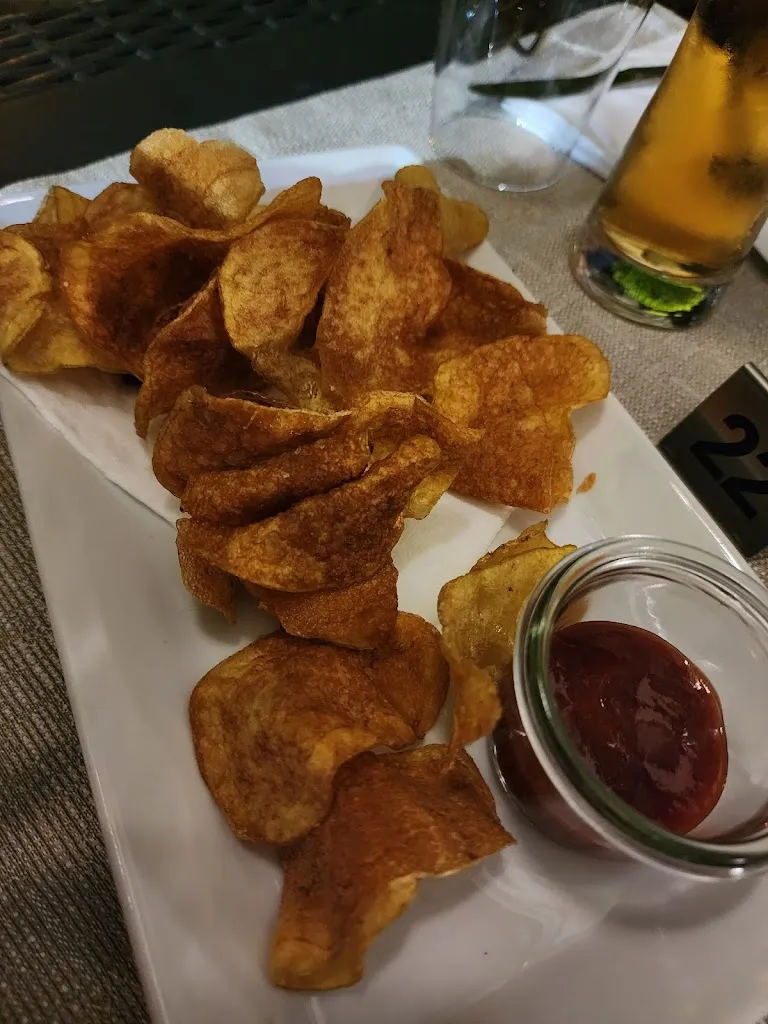 lyndal guterres_Vizio_Melpignano_review