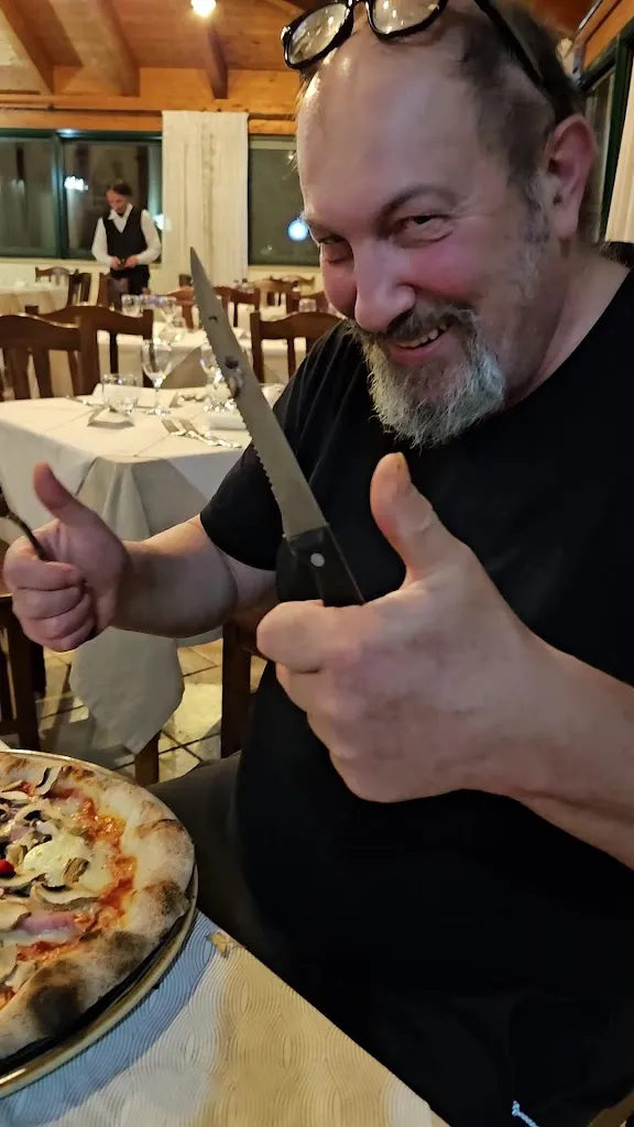 Hotel Ristorante Pizzeria Nido delle Rondini_Castiglione Messer Marino_slider_image_2