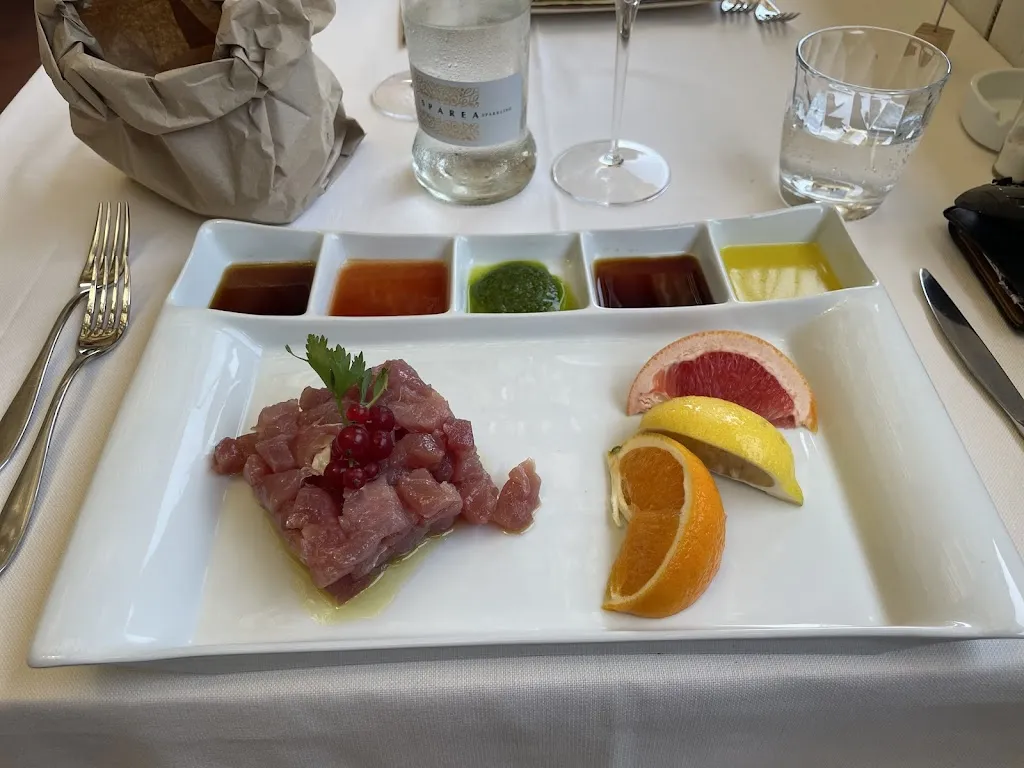 Jonathan Meager_La Selva_Capalbio_review