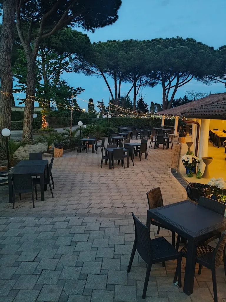 La marina restaurant e pizzeria restaurant in Capalbio