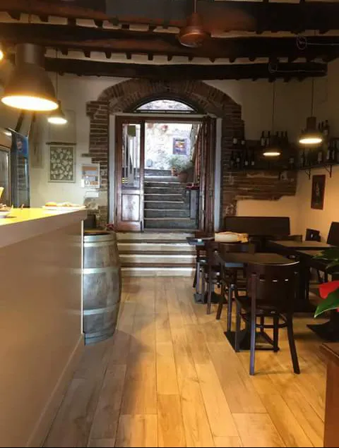 Osteria bar magenta 7 restaurant in Capalbio