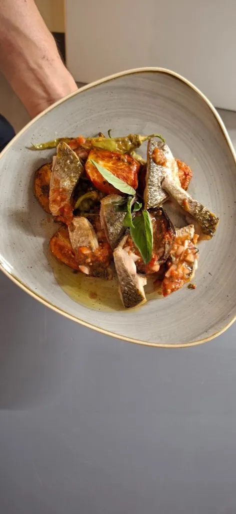 Gli Esploratori Osteria di mare_Capalbio_slider_image_3