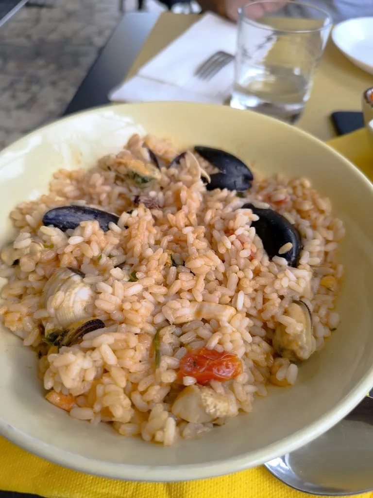 Robert Kozioł_SOTTOSOPRA EDICOBAR ILLY CAFFE'_Capalbio_review