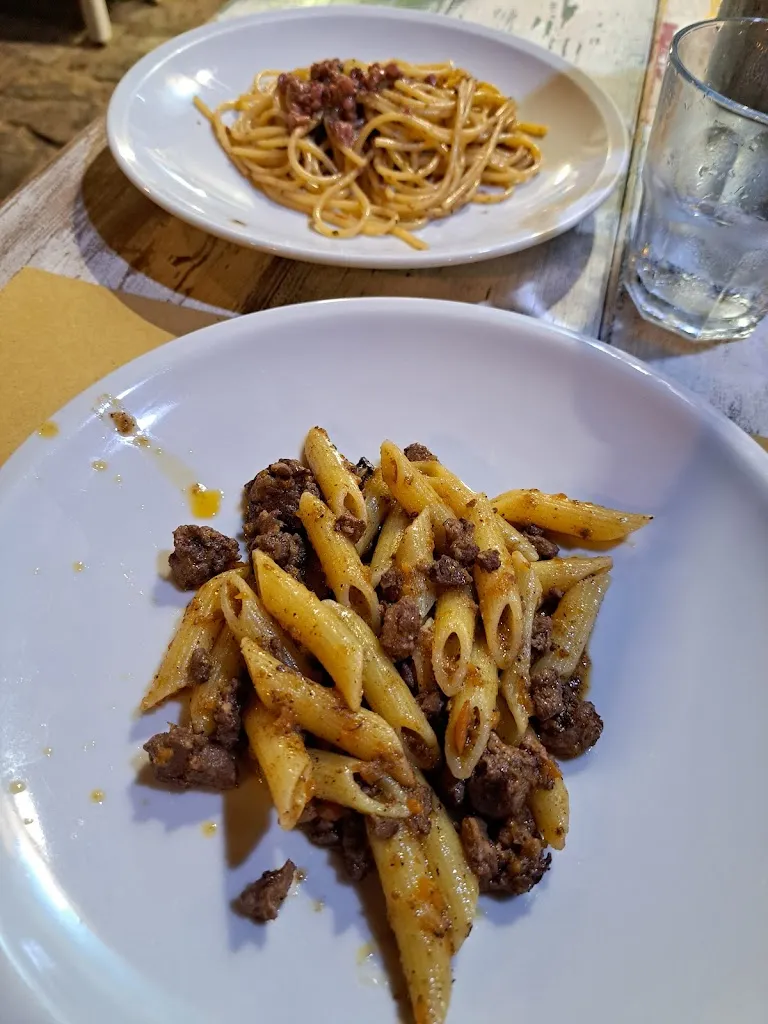 Carabottino_Capraia e Limite_slider_image_3