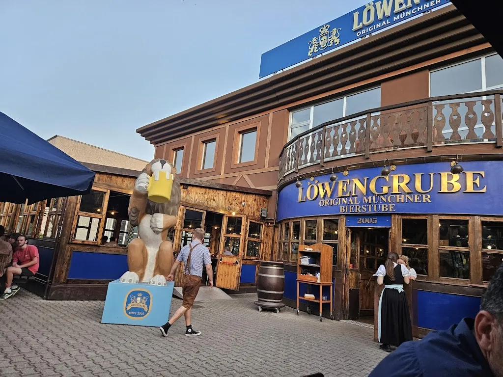 Löwengrube_Capraia e Limite_slider_image_3