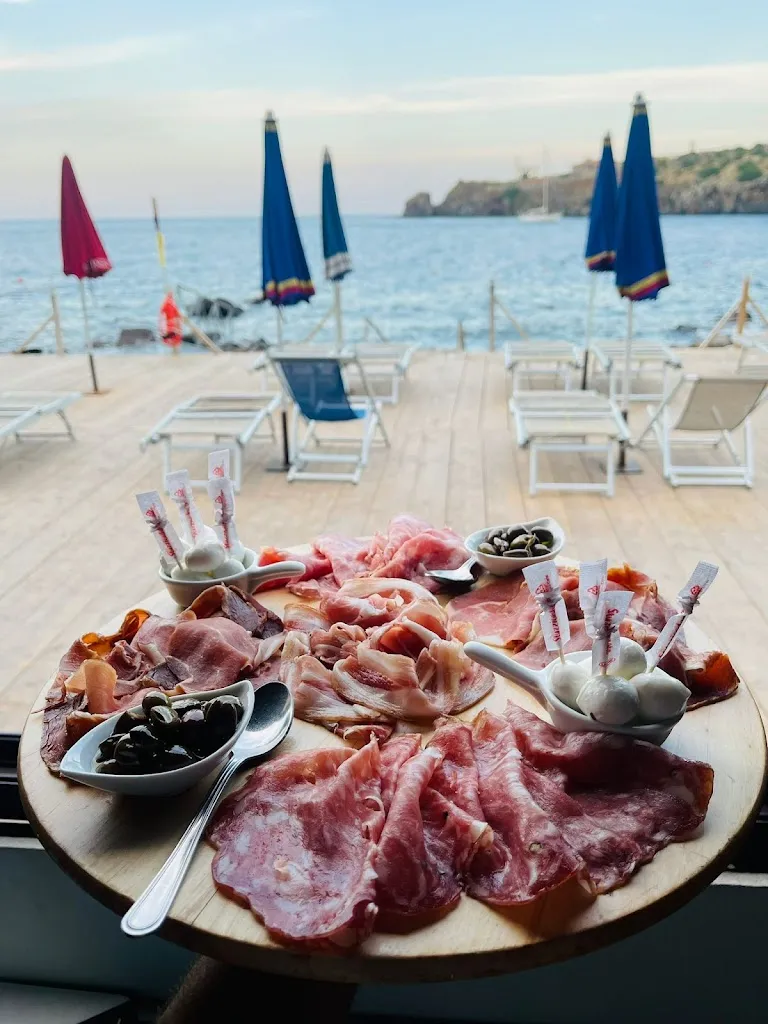 Menu_Punta del Frate_Capraia e Limite_image_1