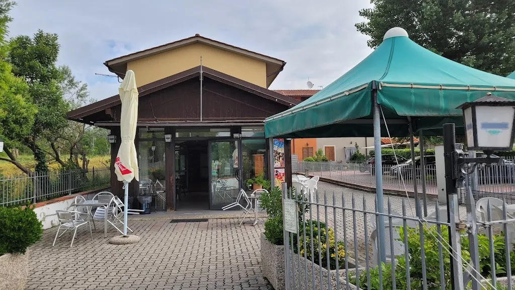 Pit Stop Bar_Capraia e Limite_slider_image_3