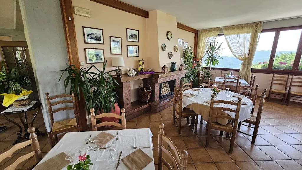 La Gatta Di Papi Marco restaurant in Careggine