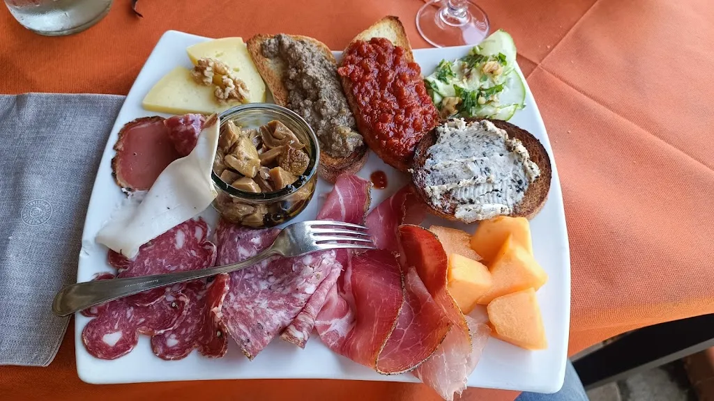 Menu_Ristorante Il Rifugio_Caprese Michelangelo_image_8