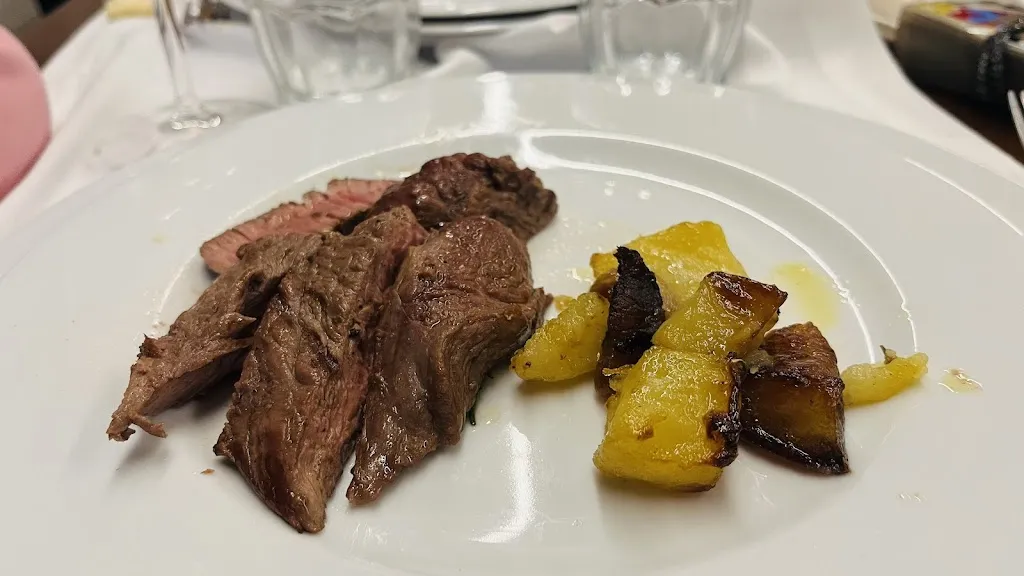 Borgo Faeta_Caprese Michelangelo_slider_image_2