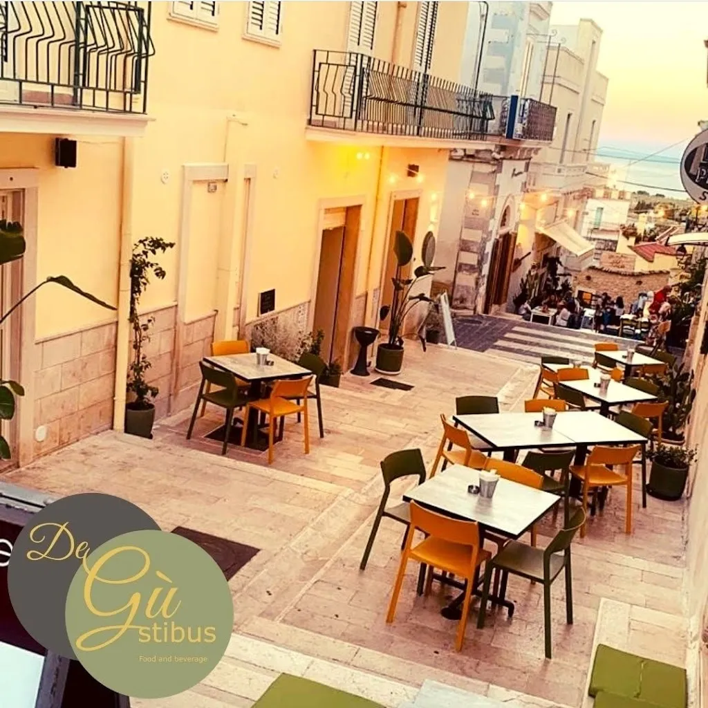 De Gustibus restaurant in Mattinata